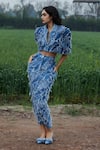 Buy_She'll_Blue Denim Fringe V-neck Light Jacket And Skirt Set _at_Aza_Fashions