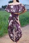 Shop_She'll_Brown Crepe Off-shoulder Floral Print Top And Pants Set 