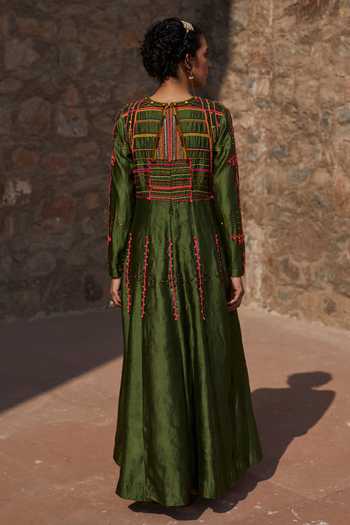 Shop_Medha_Green Chinon, Silk Embroidery, Beads Round Neck Handwoven Chiniya Anarkali Set _at_Aza_Fashions