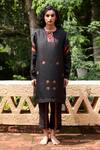 Buy_Medha_Black Chiffon, Satin, Silk, Cotton Embroidery Round Neck Crinkled Kurta Set _at_Aza_Fashions