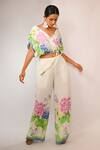 Buy_Rimi Nayak_White Viscose, Crepe Pearls V-neck Floral Printed Top And Trouser Set _at_Aza_Fashions
