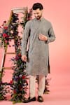 Buy_Kasbah_Beige Silk Embroidery, Zari Chikankari Kurta With Work _at_Aza_Fashions