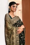 Buy_Naaritva India_Green Crepe Zari Banarasi Saree With Running Blouse 