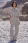 Shop_Dash And Dot_White Cotton Collared Structured Ikat Set 