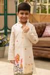 Buy_Fayon Kids_Off White Cotton Embroidery Designer Kurta Pant Set _Online_at_Aza_Fashions