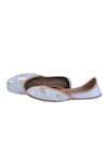 Buy_Kurrbat_White Swan Designer Juttis _Online_at_Aza_Fashions