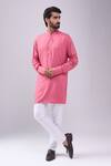 Buy_Spring Break_Pink Cotton Printed Kurta _at_Aza_Fashions