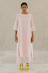 Buy_Silai Studio_Pink Linen, Viscose Round Neck Oyster Kurta _at_Aza_Fashions