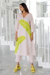 Buy_Silai Studio_Pink Linen, Viscose V-neck Blush Basil Applique Kurta Set 