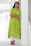 Silai Studio_Green Viscose, Silk Embroidery Split V-neck Bandhej Kurta _Online_at_Aza_Fashions