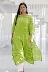 Buy_Silai Studio_Green Viscose, Silk Embroidery Split V-neck Bandhej Kurta _at_Aza_Fashions