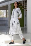 Silai Studio_White Poplin Round Neck Arches And Avenues Designer Kurta _Online_at_Aza_Fashions