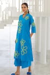 Buy_Silai Studio_Blue Poplin Embroidery V-neck Seafoam Floral Kurta Set _Online_at_Aza_Fashions