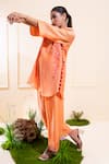 Buy_The White Tree Studio_Peach Chanderi Applique Round Neck Two Tone Co-ord Set 
