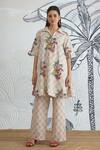 Buy_Shivani Bhargava_Beige Cotton Collared Check Flower Box Pleat Kurta And Pant _at_Aza_Fashions