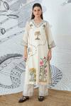 Buy_Shivani Bhargava_Ivory Chanderi, Cotton Embroidery V-neck Mountain Kurta And Pant Set _at_Aza_Fashions