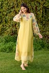 Buy_Naaz By Noor_Yellow Chanderi, Cotton, Organza Embroidery Round Neck Light Printed Kurta Set 