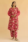 Buy_Naaz By Noor_Red Linen Embroidery Round Neck Floral Print Kurta And Pant Set _at_Aza_Fashions