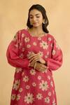 Shop_Naaz By Noor_Red Linen Embroidery Round Neck Floral Print Kurta And Pant Set _Online_at_Aza_Fashions
