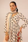 Buy_Palak & Mehak_Cream Chanderi Zari, Tassels V-neck Floral Print Anarkali Set 