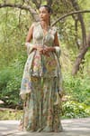 Buy_Soniya G_Green Georgette, Chiffon Embroidery V-neck Floral Print Kurta Set _at_Aza_Fashions