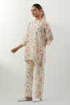 Buy_Vinusto_Multi Color Chanderi Round Neck Floral Printed Kurta Pant Set _Online_at_Aza_Fashions