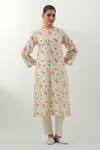 Shop_Vinusto_Ivory Chanderi Round Neck Floral Printed Kurta Set _Online_at_Aza_Fashions