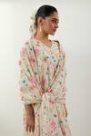 Buy_Vinusto_Ivory Chanderi, Cotton Embroidery, Lace V-neck Floral Printed Anarkali Set 