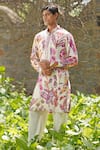 Soniya G_Ivory Cotton, Silk Embroidery Floral Print Kurta Set _Online_at_Aza_Fashions