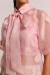 Buy_Shimona_Pink Silk Organza Embroidery Collared Sea Shell Shirt 