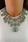 Buy_Prerto_Emerald Green Gemstones Kundan Polki Necklace Set _at_Aza_Fashions