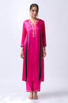 Buy_House Of Pink_Pink Modal, Silk, Organza Embroidery, Zari V-neck Rani Kurta Set _Online_at_Aza_Fashions