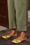 Nuhh_Olive Green Handloom Cotton Beads V-neck Handwoven Kurta And Pant _at_Aza_Fashions