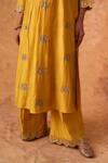 Pouli Pret_Yellow Chanderi, Organza Zari Split V-neck Embroidered Kurta Pant Set _Online_at_Aza_Fashions