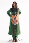 Buy_Til_Green Chanderi Embroidery, Patchwork Round Neck Emerald Echo Kurta Set _at_Aza_Fashions