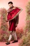Buy_Kasbah_Maroon Georgette Mirrors Work Kurta With Stole _at_Aza_Fashions