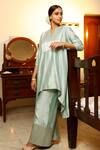 Eeda_Blue Silk Keyhole Neck Powder Chiniya Kurta Pant Set _Online_at_Aza_Fashions