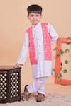Buy_Turqidz By Shweta Aggarwal_Red Cotton Embroidery Hand Boys Bundi And Kurta Set 