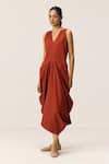 Kharakapas_Red Cotton V-neck Brick Muse Dress _Online_at_Aza_Fashions