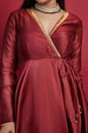 Buy_Vinusto_Maroon Chanderi Tassels, Lace V-neck Flared Anarkali Set 