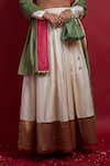Buy_Vinusto_Ivory Chanderi Stones High Neck, Collared Gold Lehenga Set 