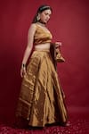 Buy_Vinusto_Gold Chanderi, Handloom Cotton Fringe, Zari V-neck Lehenga Set With Dupatta _Online_at_Aza_Fashions