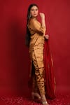 Vinusto_Gold Silk, Chanderi Zari, Tassels V-neck Kurta Set With Red Dupatta _at_Aza_Fashions