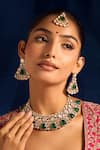 Buy Nazaakat By Samara Singh Green Zari Kundan Brass Jewelry Set at Aza Fashions Buy_Nazaakat By Samara Singh_Green Zari Kundan Brass Jewelry Set _at_Aza_Fashions
