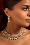 Buy_Nazaakat By Samara Singh_White Zari, Pearls Kundan Work Necklace And Earring Set 