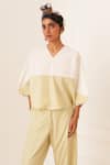 Buy_OFRIDA_White Cotton V-neck And Green Color Block Top _Online_at_Aza_Fashions