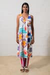 Prachi Kamat_Multi Color Poplin V-neck Multicolor Printed Kurta And Pant Set _Online_at_Aza_Fashions