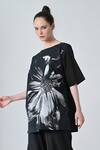 Buy_Samant Chauhan_Black Cotton Round Neck Floral Print Daisy Top _Online_at_Aza_Fashions