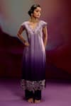 Buy_Kavitha Gutta_Lavender Satin Zari V-neck Ombre Kurta Pant Set _at_Aza_Fashions