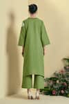 Shop_Origani_Green Linen Applique V-neck Embroidered Chanderi Silk Kurta Set _at_Aza_Fashions